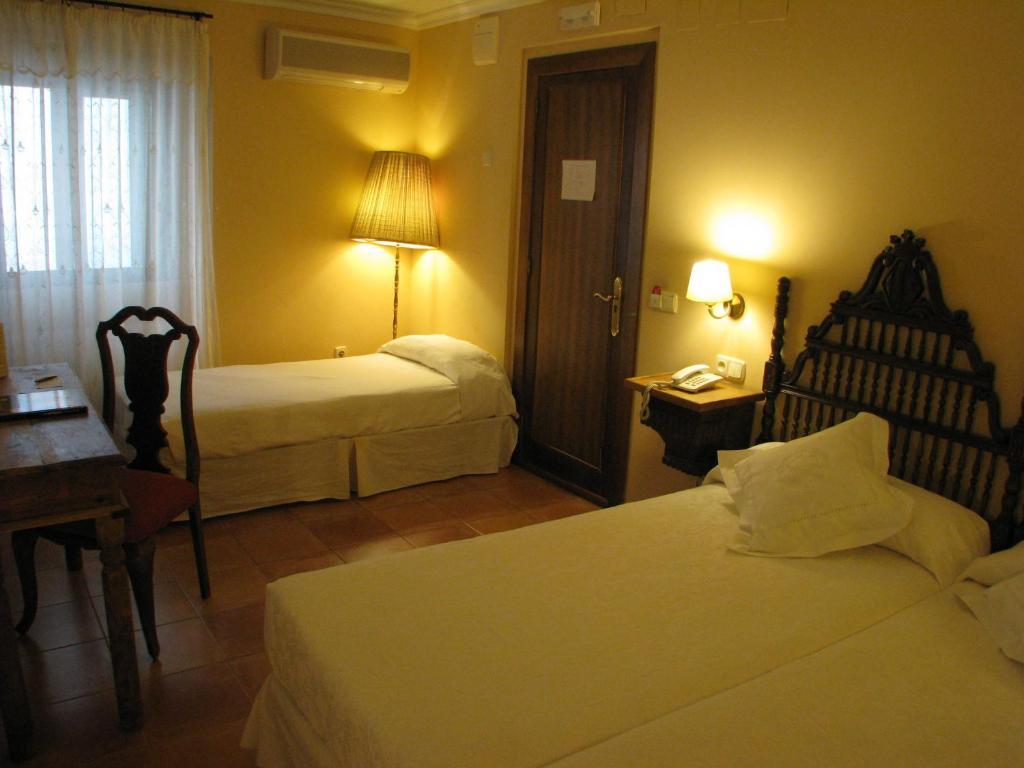 Double 1-2 people (extra bed on request)