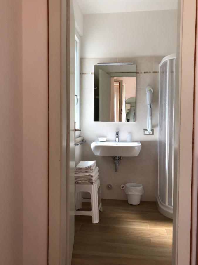 Double or Twin Room with Mountain View
