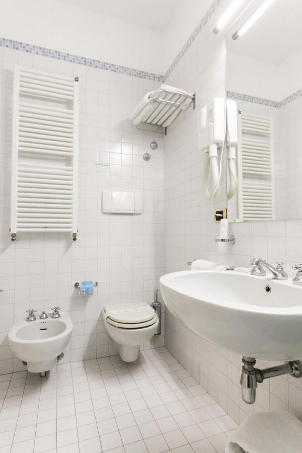 Economy Double Room,1226491967:JPEG