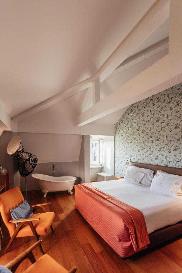 Premium Double or Twin Room River Castle View,1531079290:JPEG