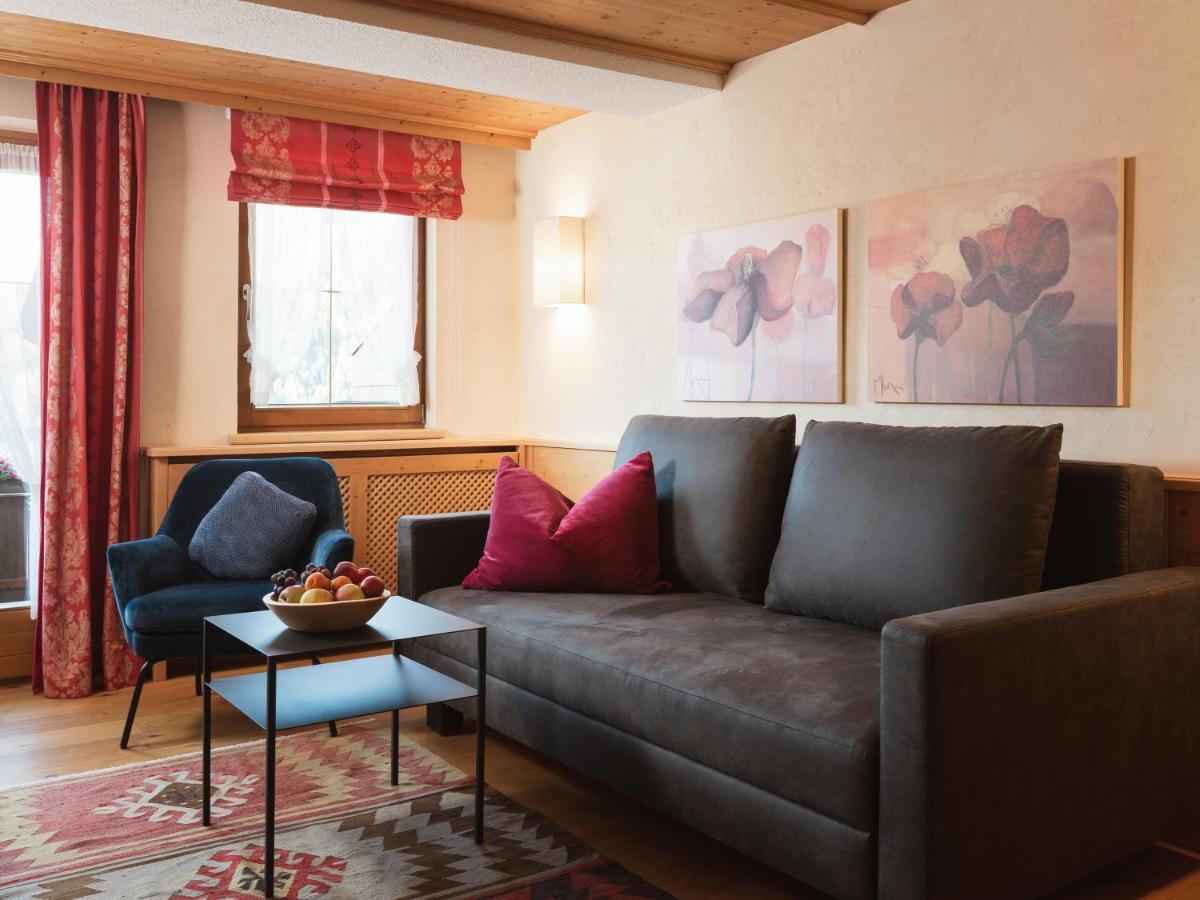 Apartment mit Balkon