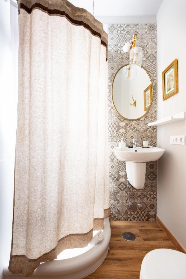 Habitación Doble con baño privado externo