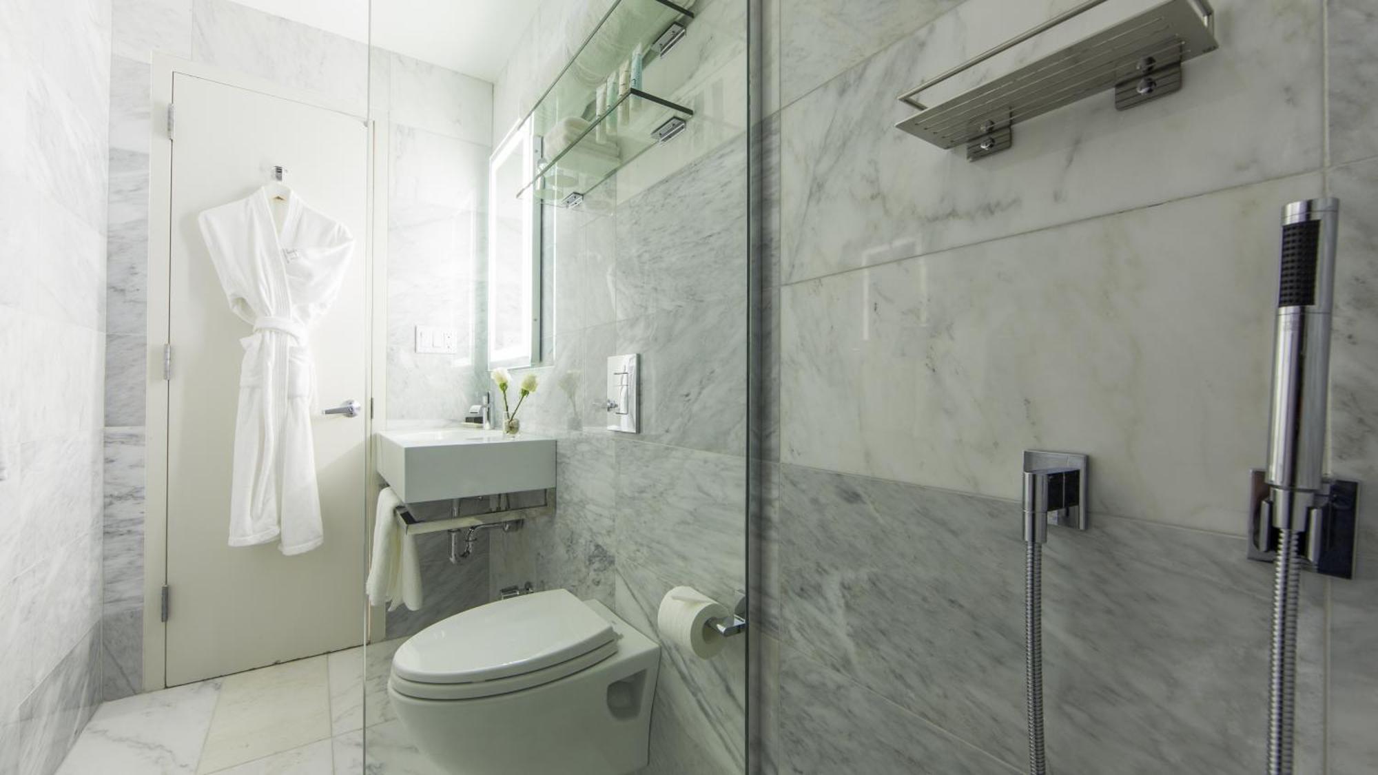 Queen Room Roll Shower Accessible