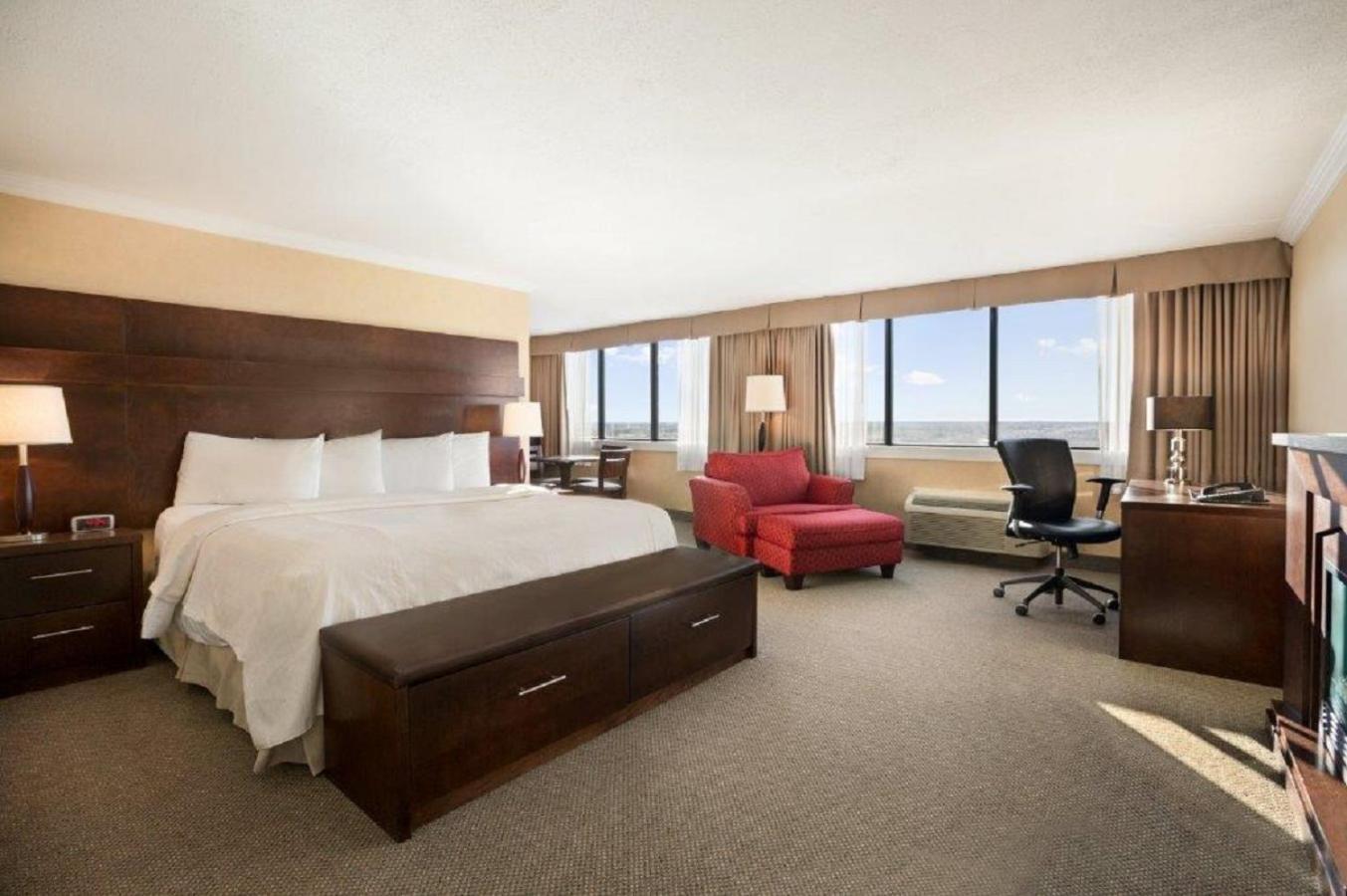 Executive King Suite