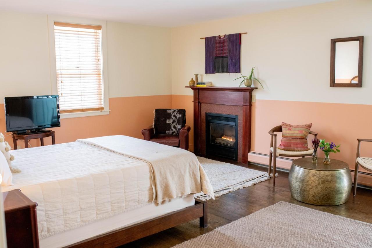 Superior Queen Room
