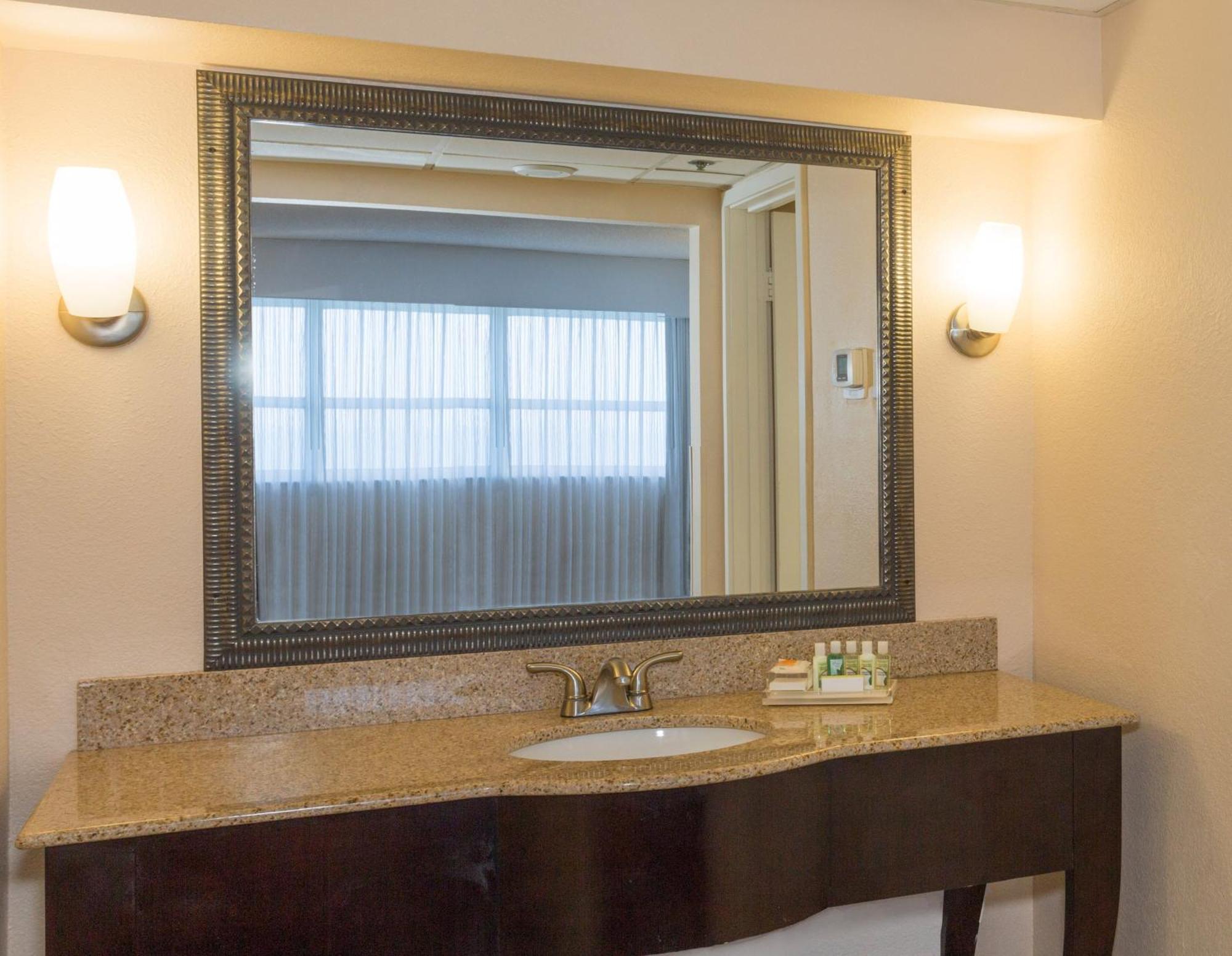 Standard Double Room Two Double Beds