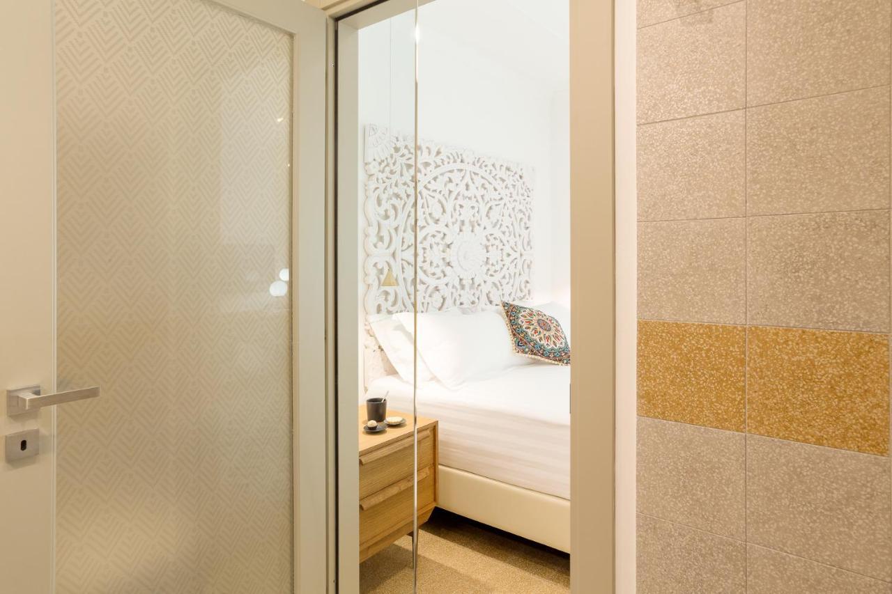 Deluxe Room,1298312065:JPEG