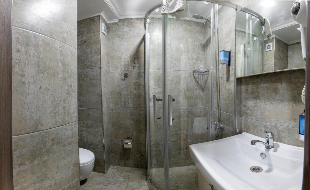 Economic basement apartment,1619178163:JPEG