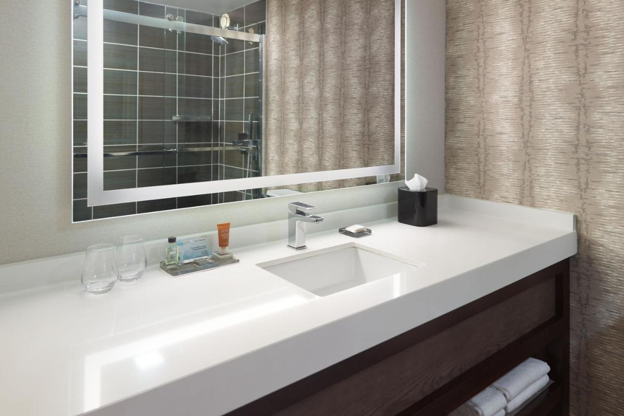 King Room,1398039302:JPEG