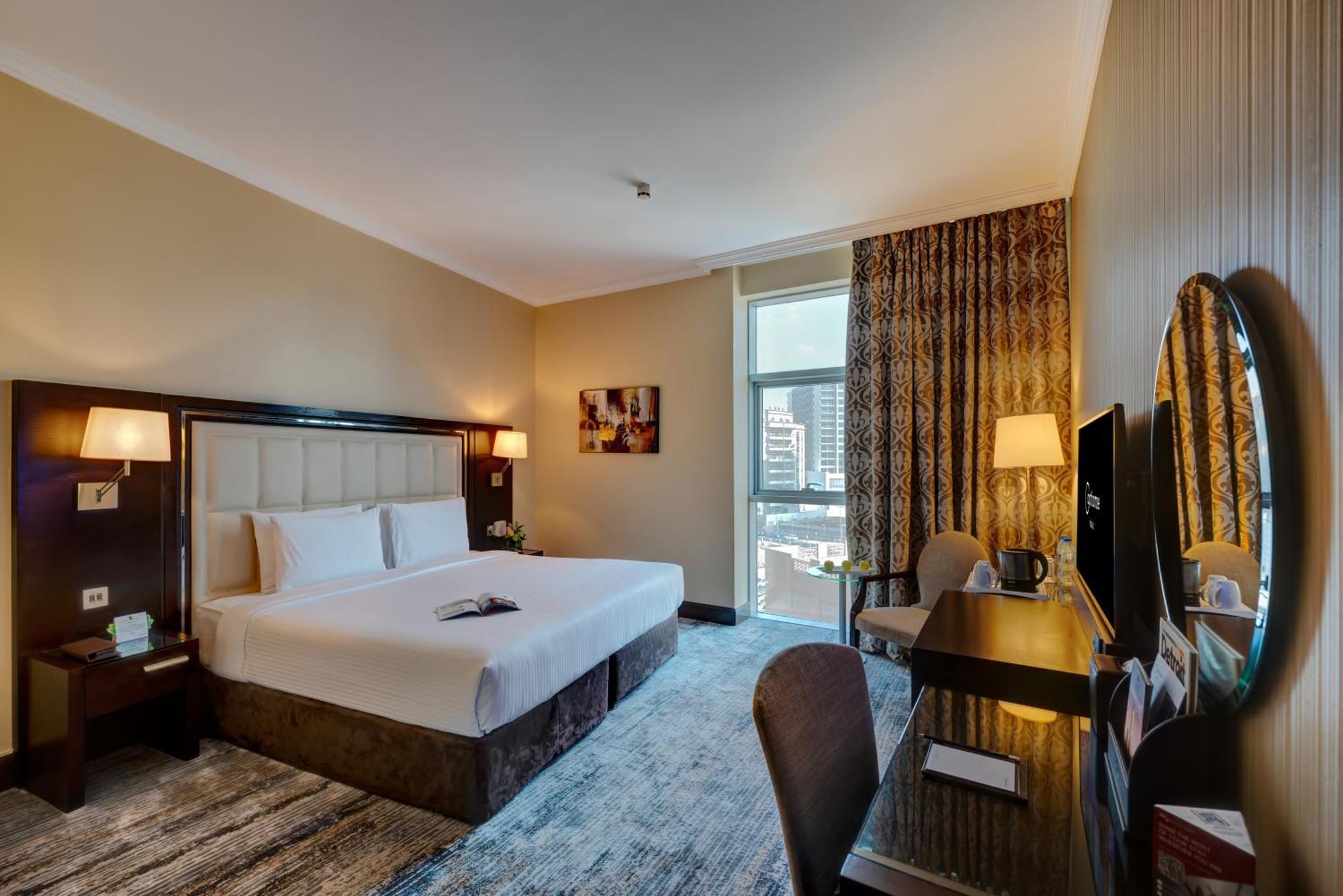 Suite Executiva com 2 Quartos e Vista Cidade