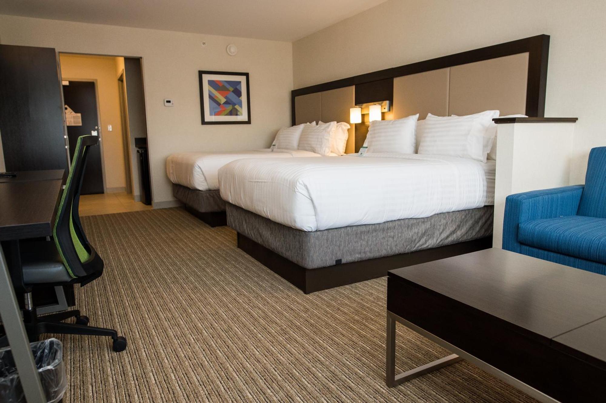Suite with Two Queen Beds