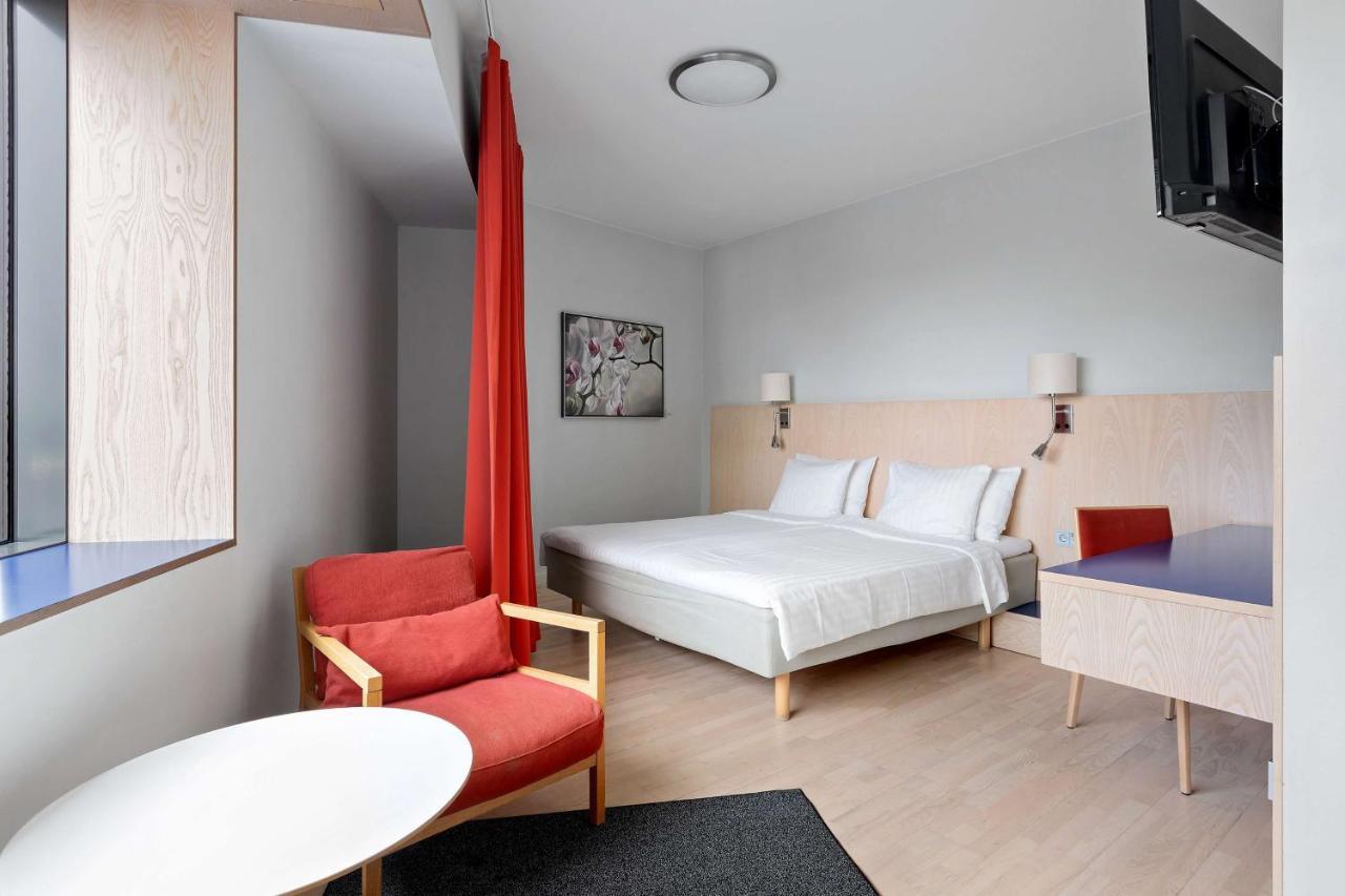 Habitación Familiar con 1 cama extragrande y sofá cama