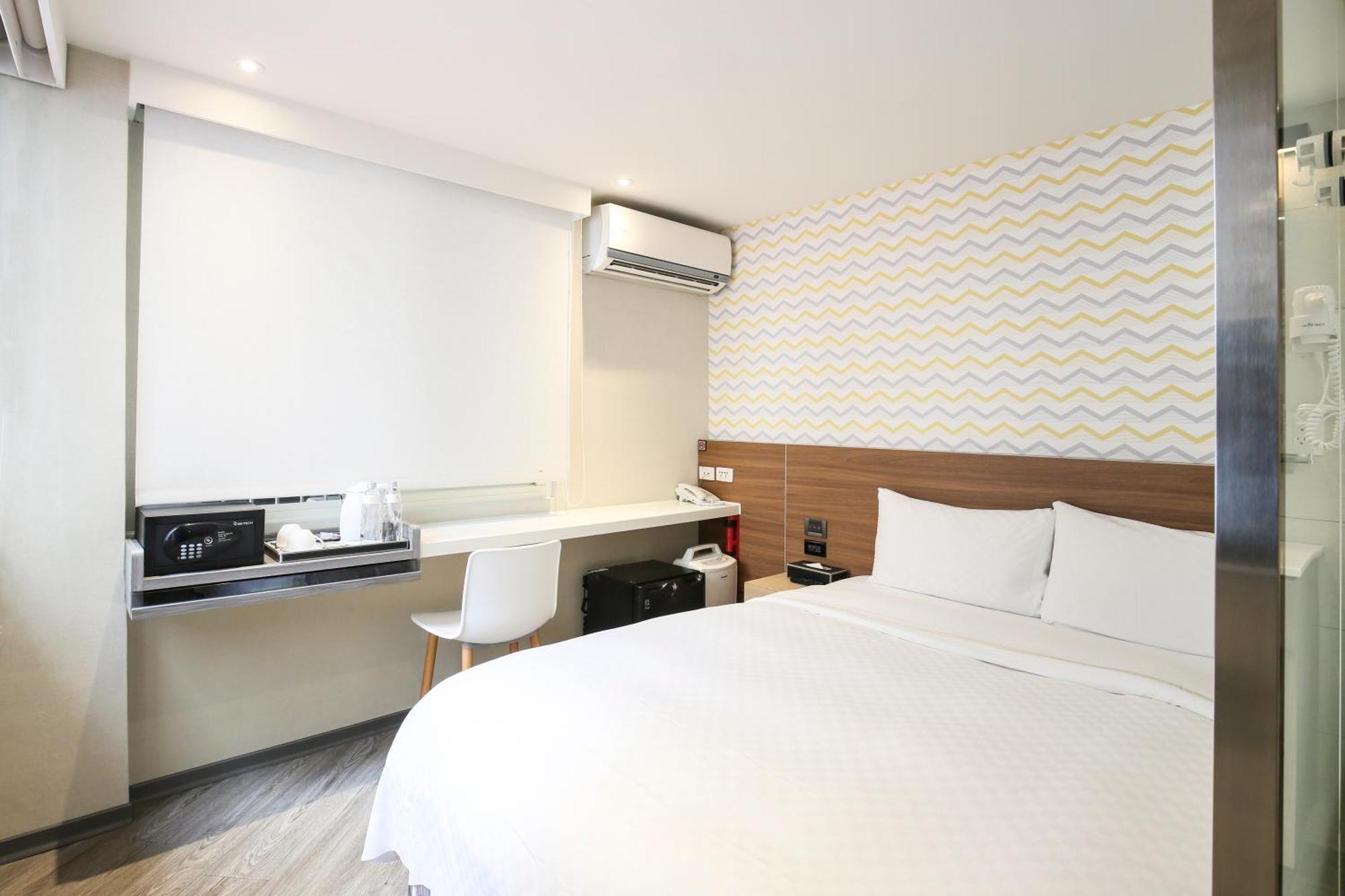 Elegance Double Room