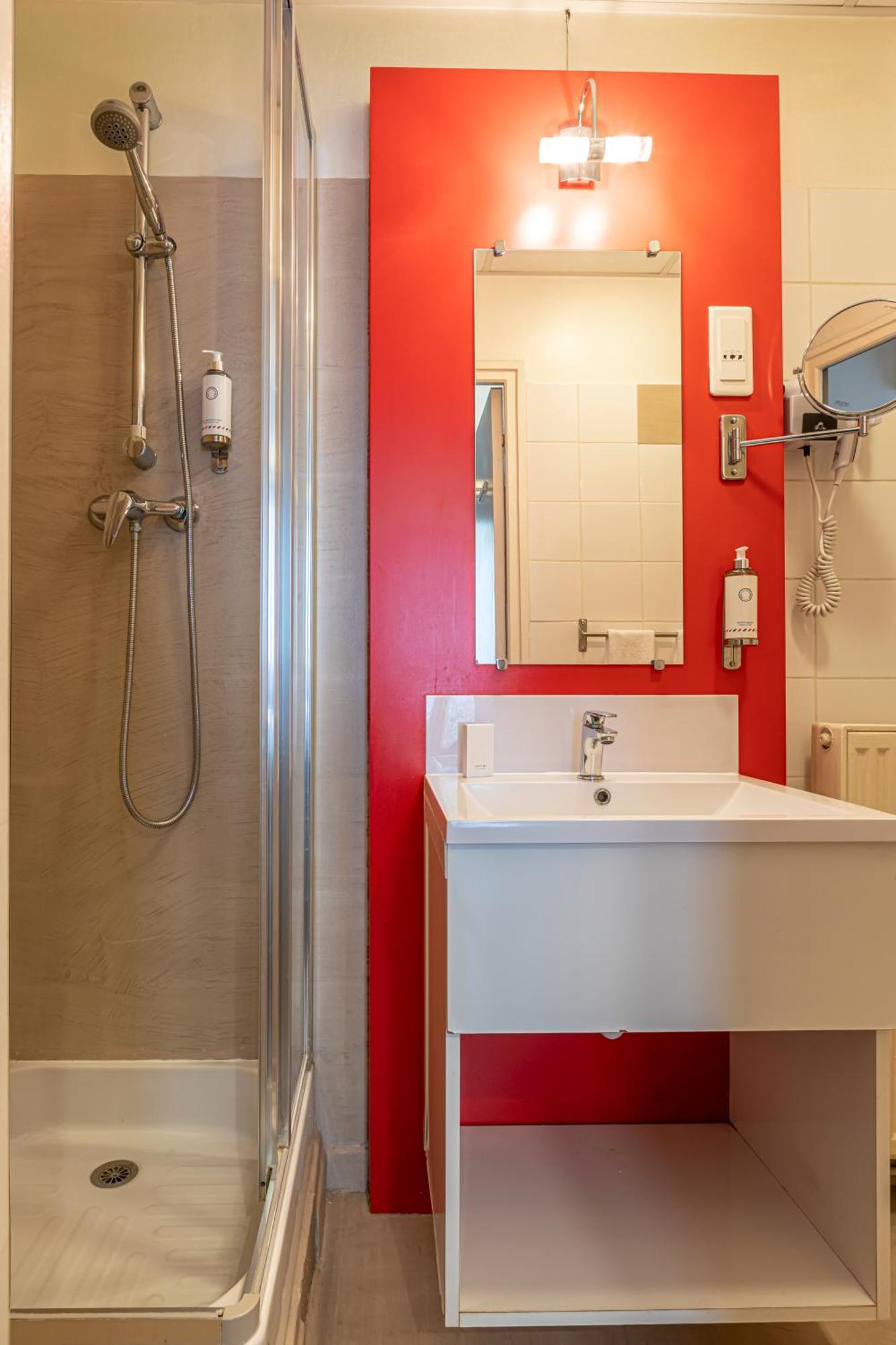Quarto Individual Standard