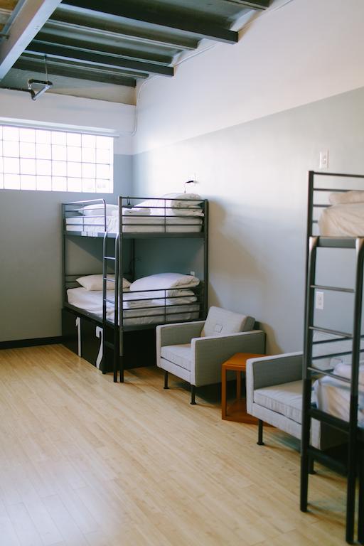 Habitación Compartida mixta de 6 camas