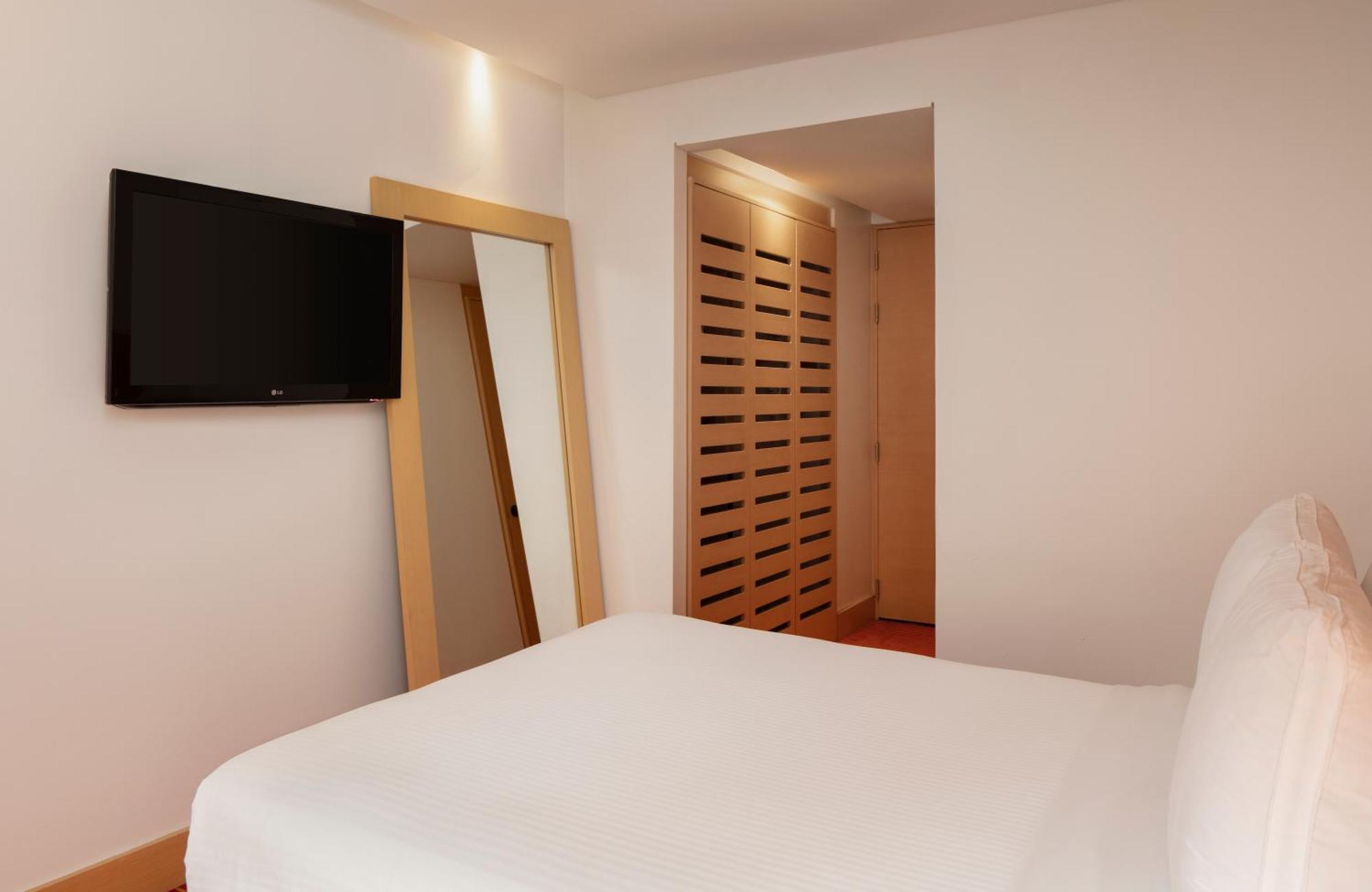 Budget Single Room