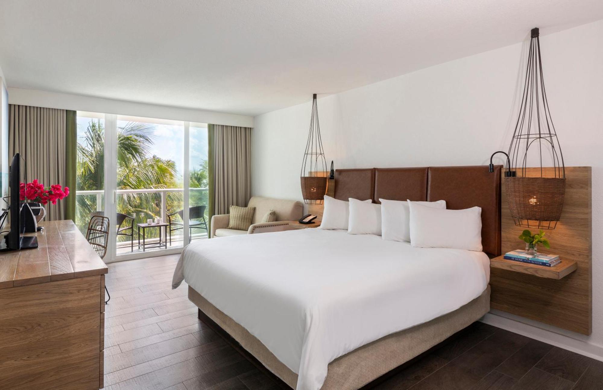 King Room Partial Ocean View