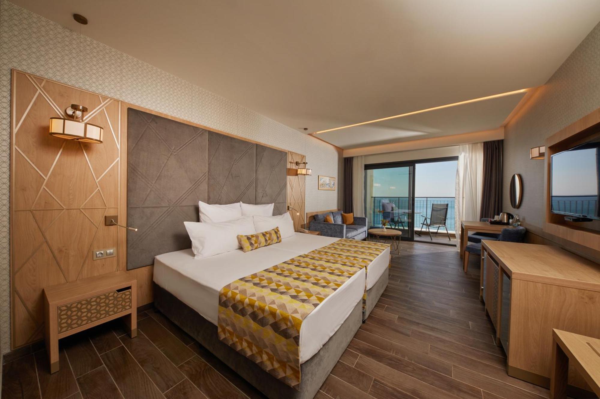 Doble Deluxe con vistas frontales al mar