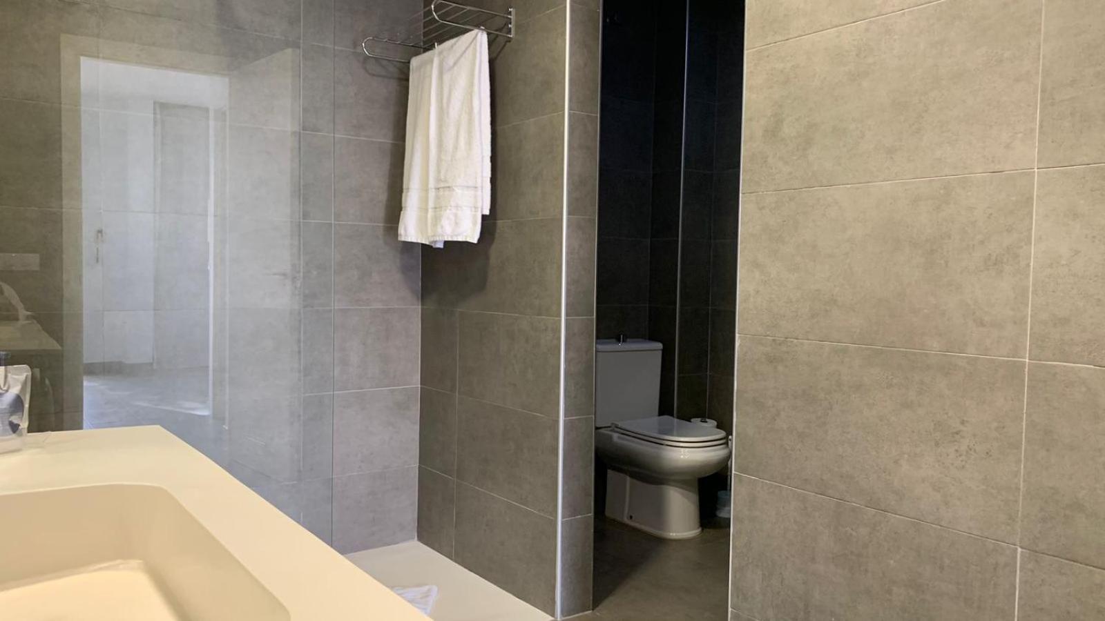 Junior Suite,1565564155:JPEG