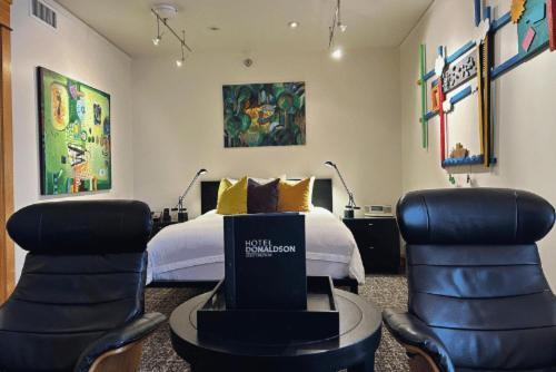 Deluxe Queen Room