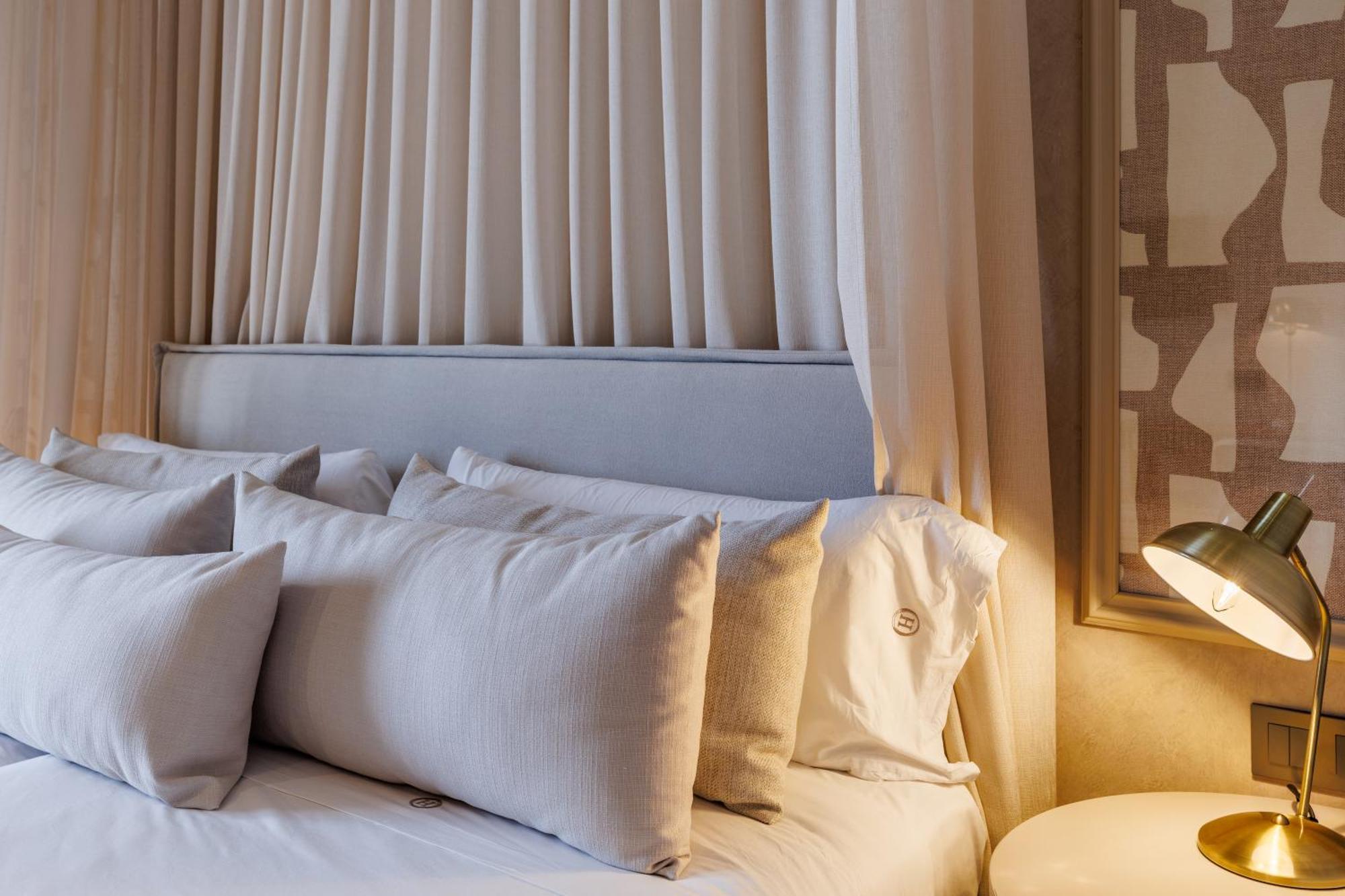 Double or Twin Room,1587498281:JPEG