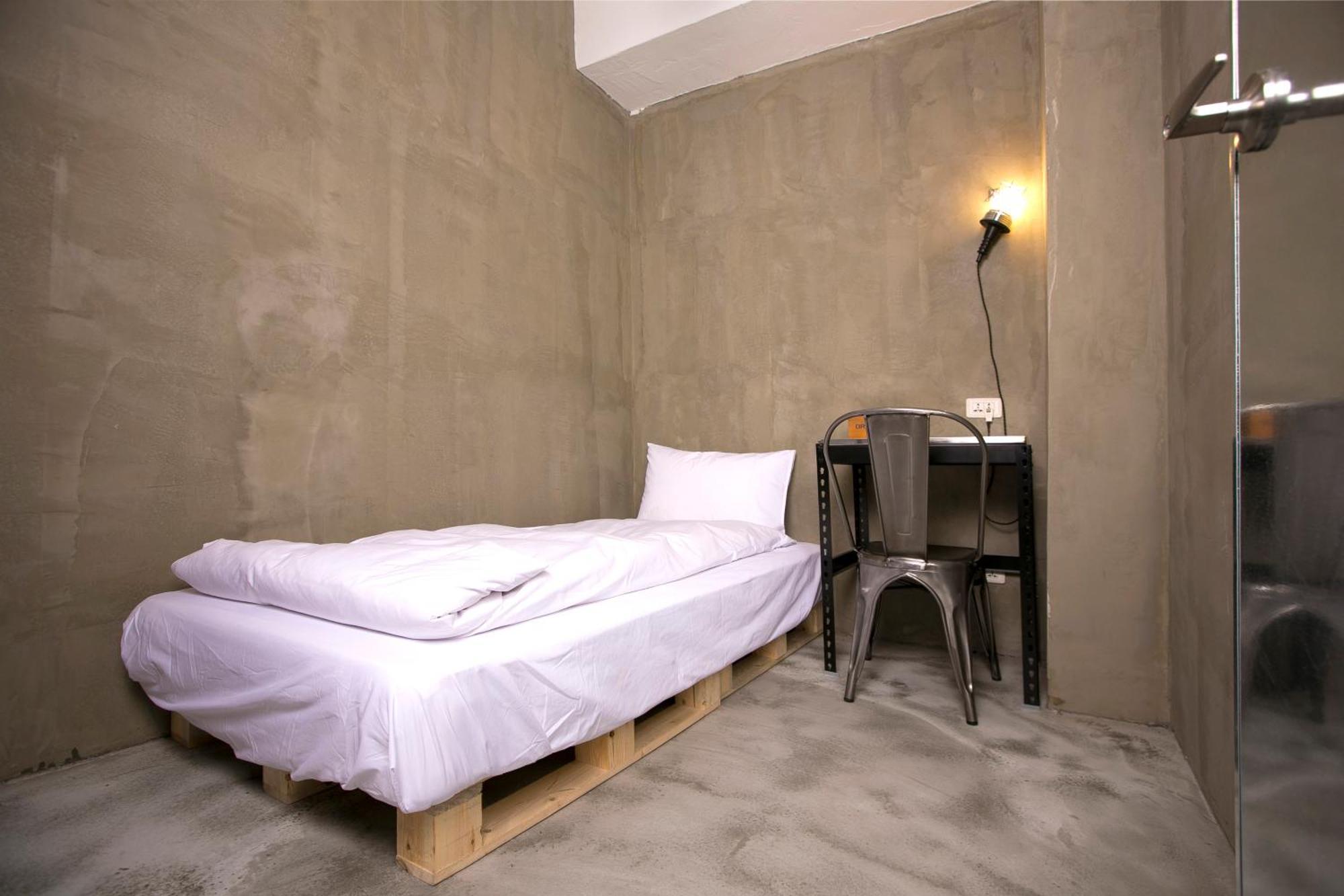 Comfort Single Room