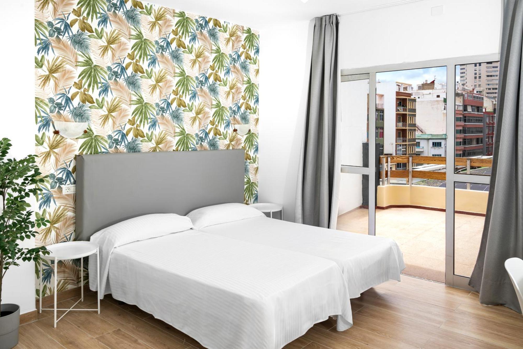 Tweepersoonskamer met 2 Aparte Bedden
