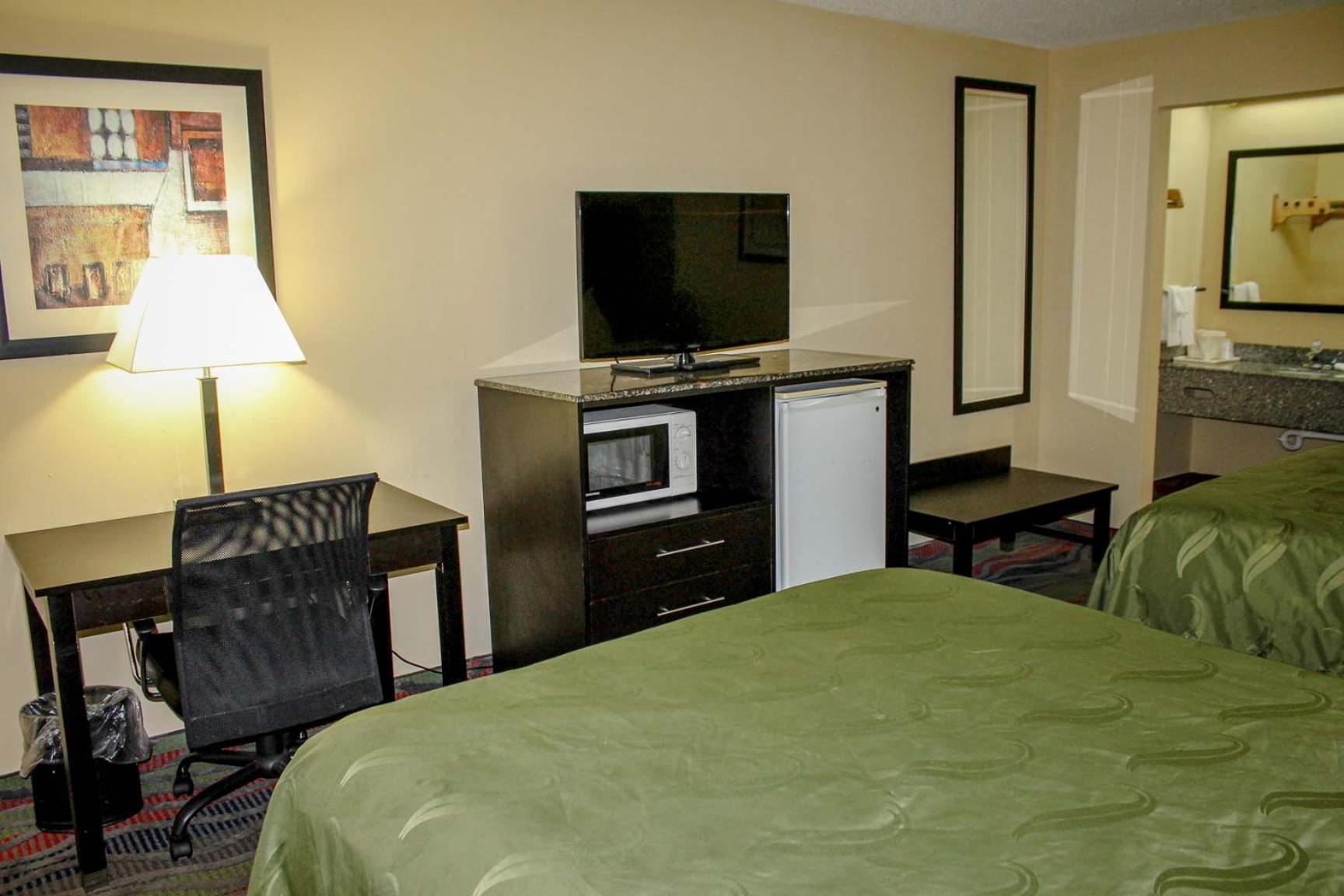 Deluxe Queen Room Two Queen Beds