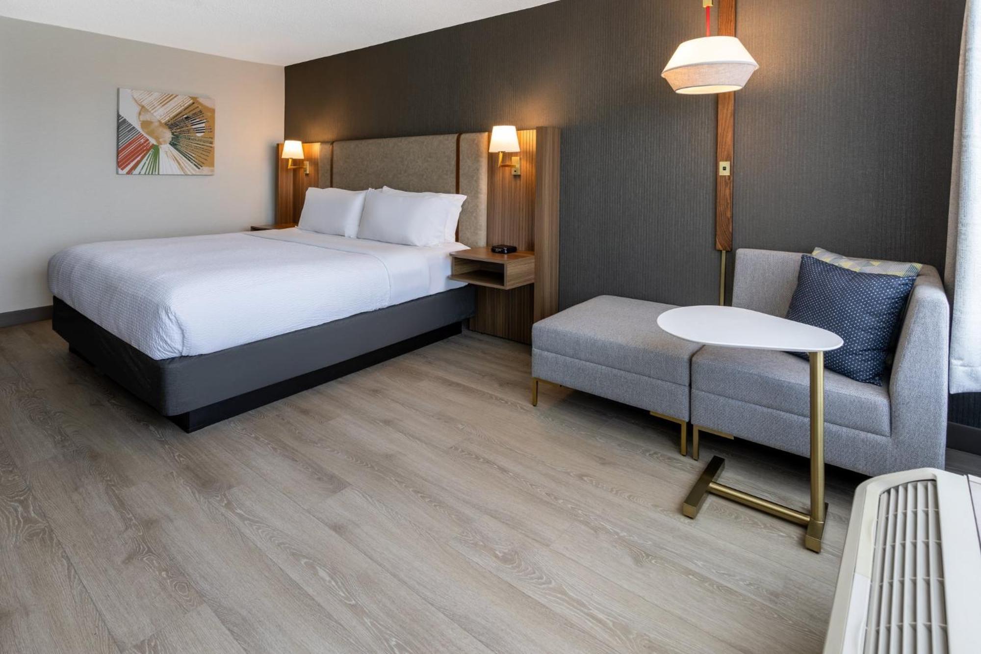 Standard Room,1658081426:JPEG