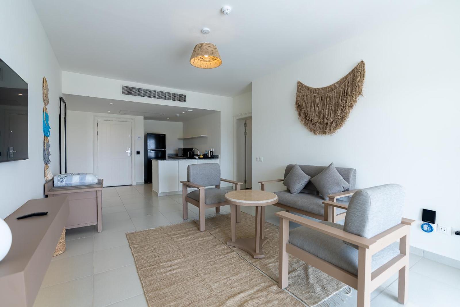 Panoramic suite,1618893677:JPEG
