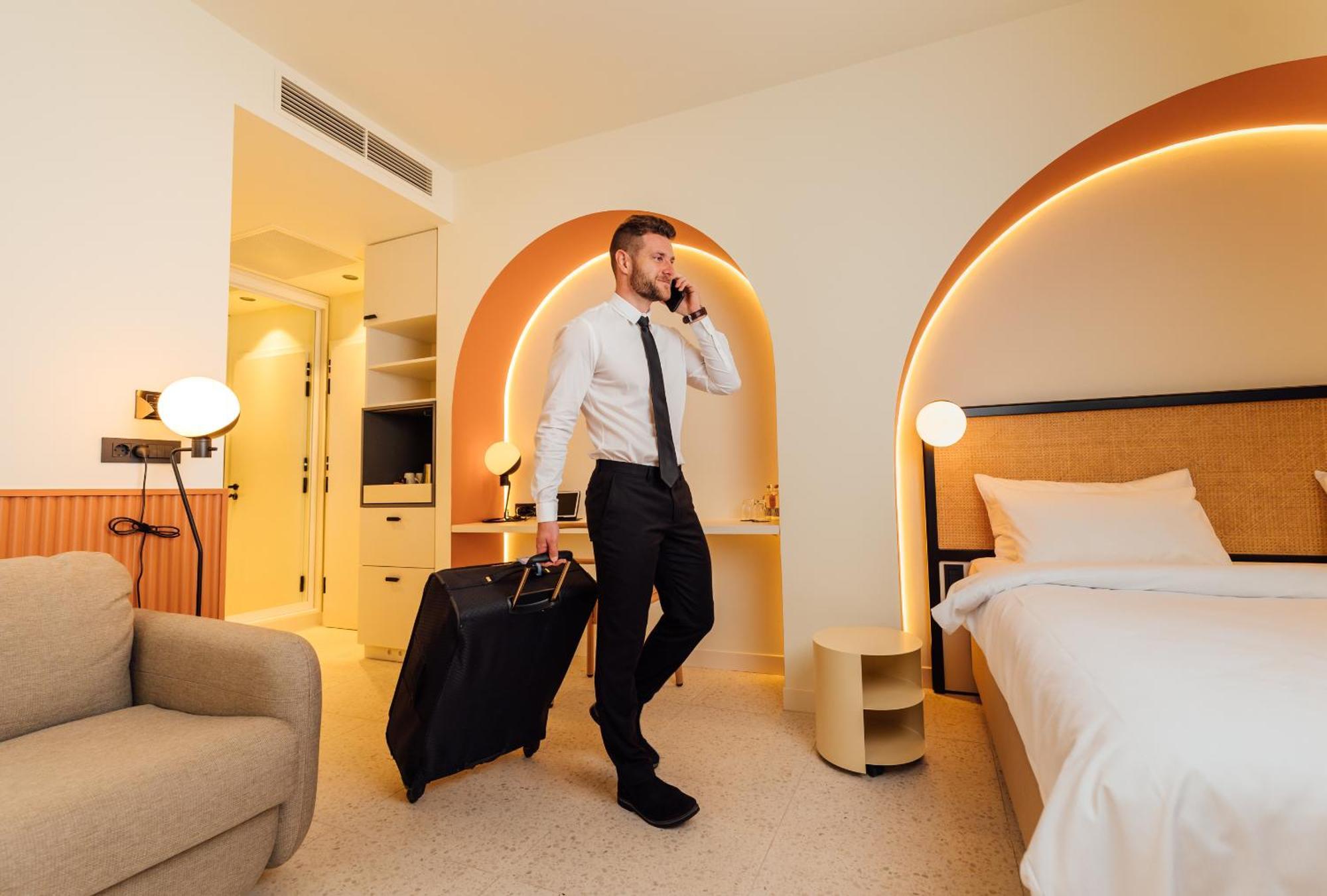 Junior Suite,1625490078:JPEG