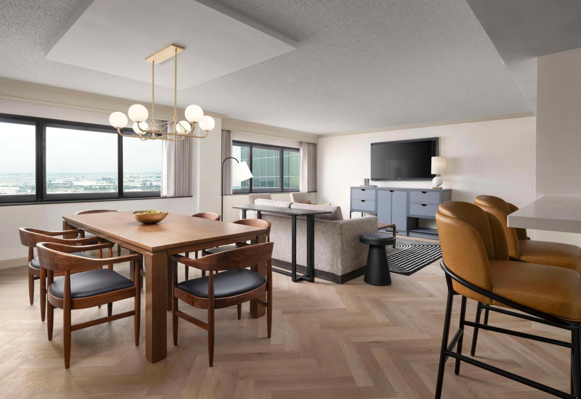 One Bedroom Suite King,1629894393:JPEG