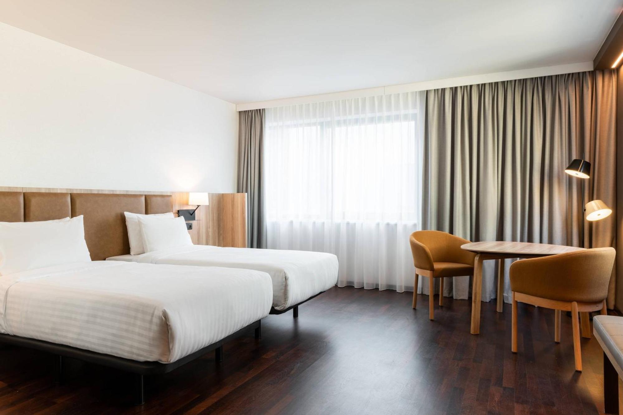 Superior Twin Room,1645654933:JPEG
