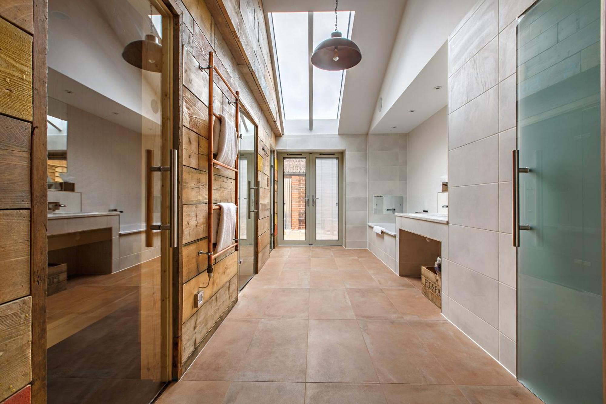 Spa Suite,1632260114:JPEG