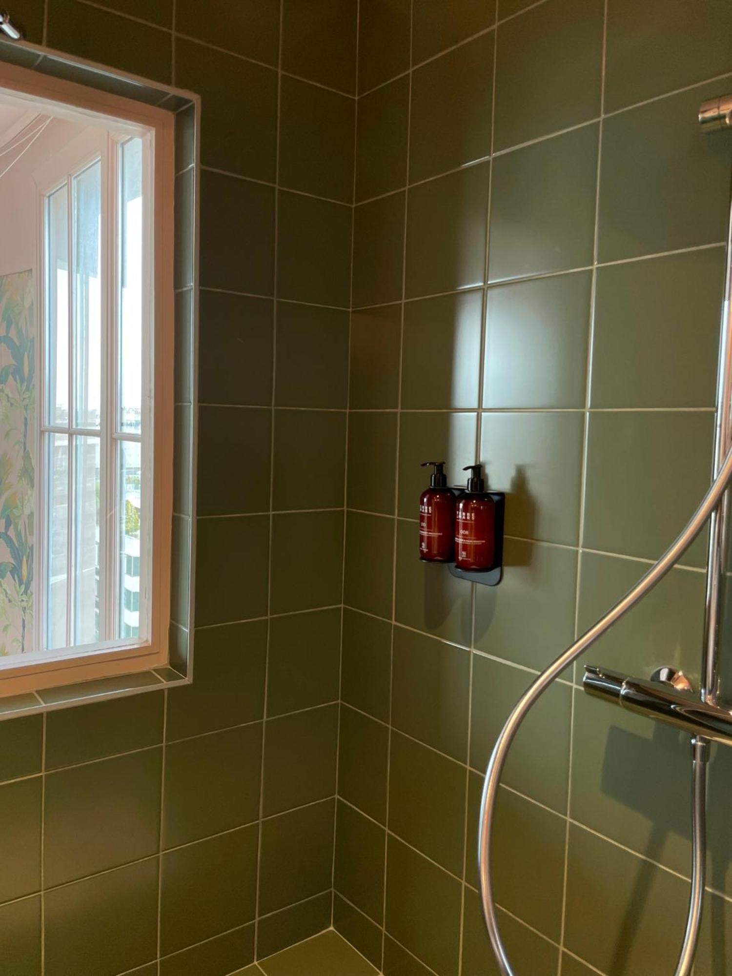Suite – Palmer Beach