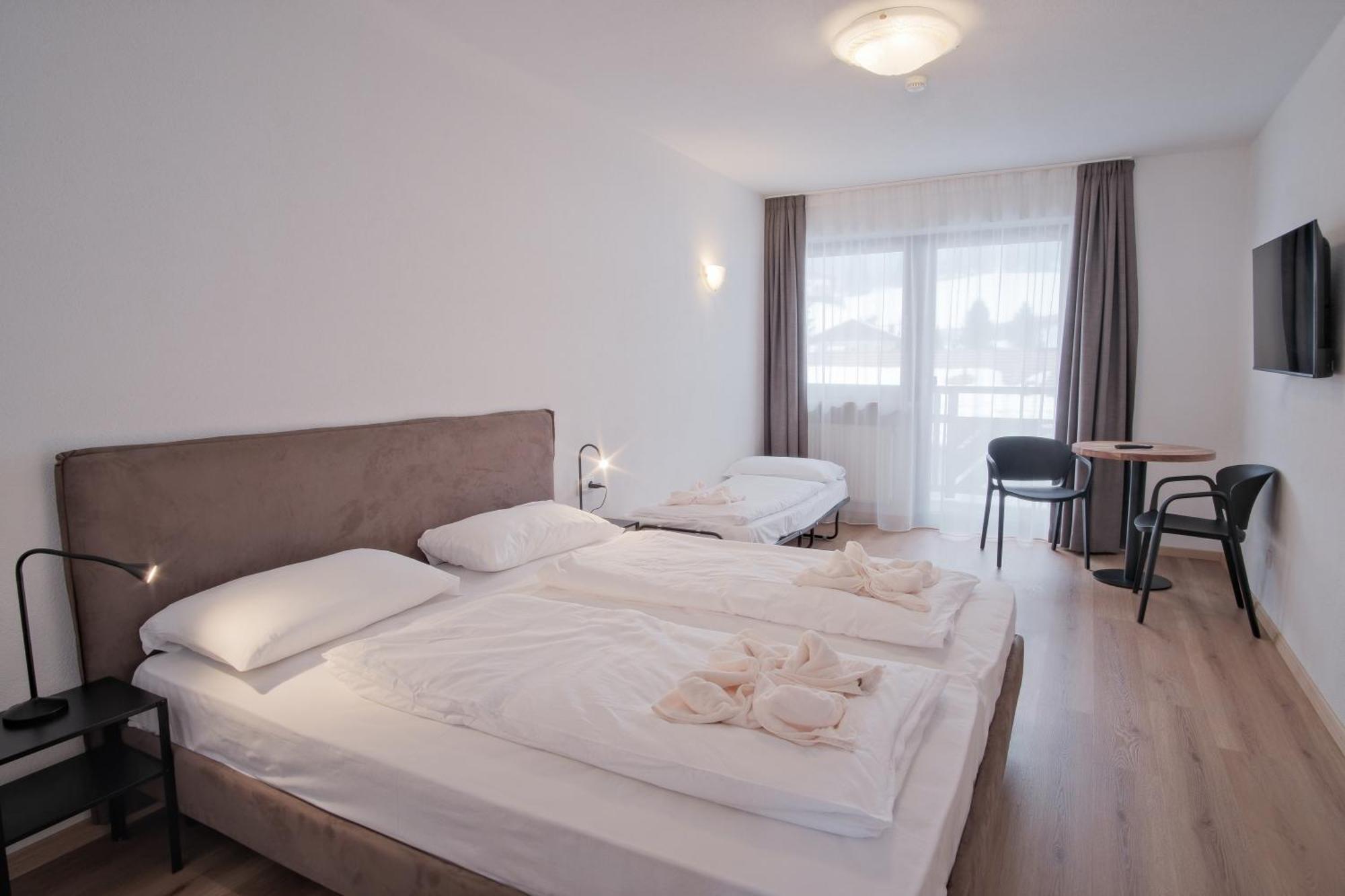 Double Room,1647748517:JPEG