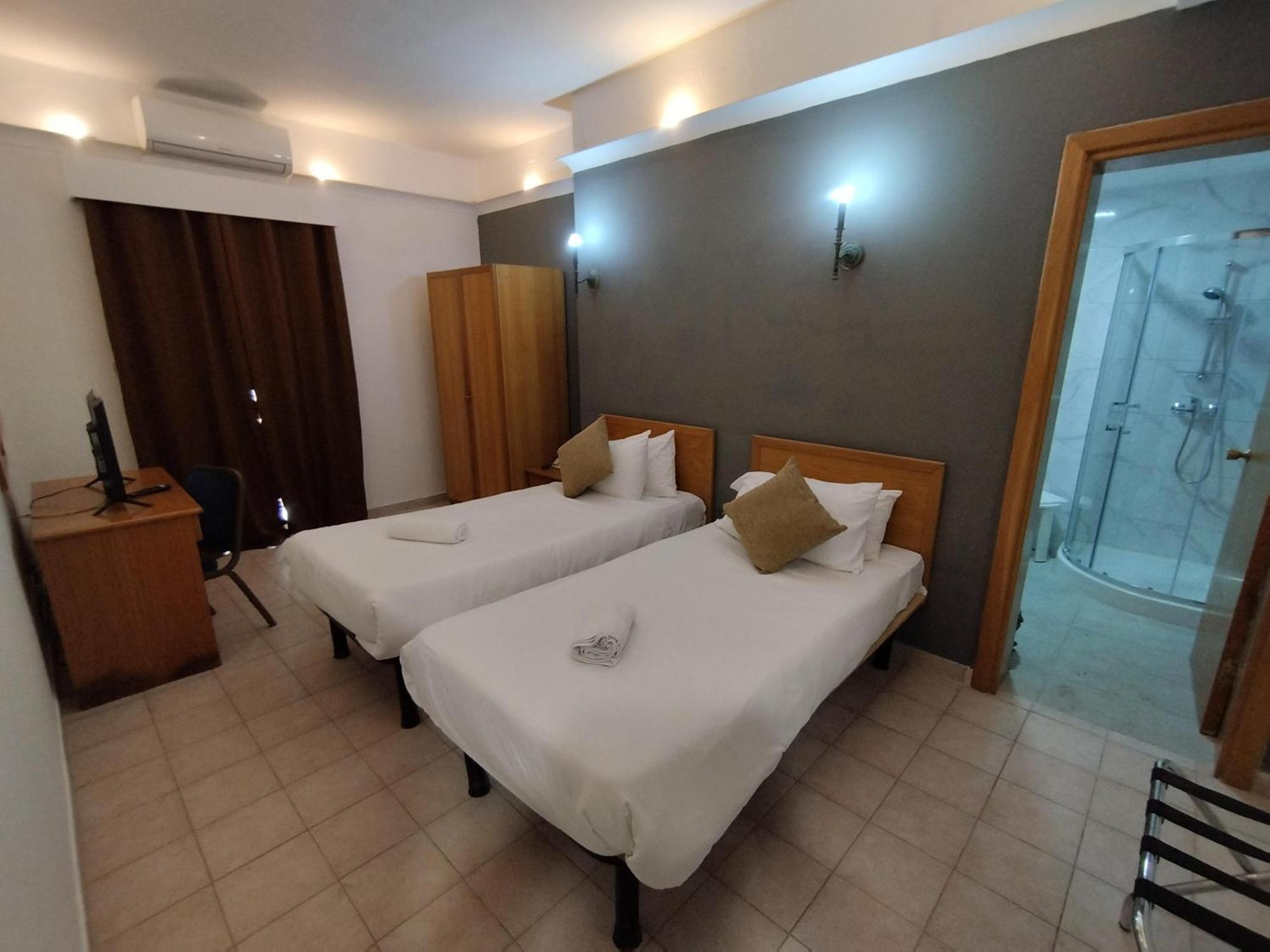 Single Room