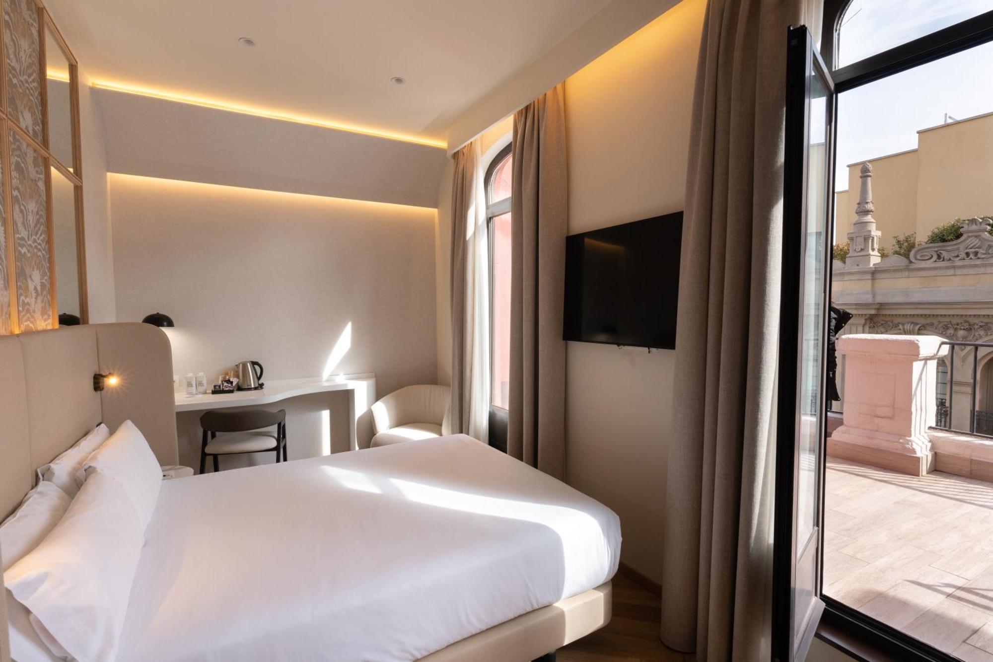 Superior Double or Twin Room Terrace