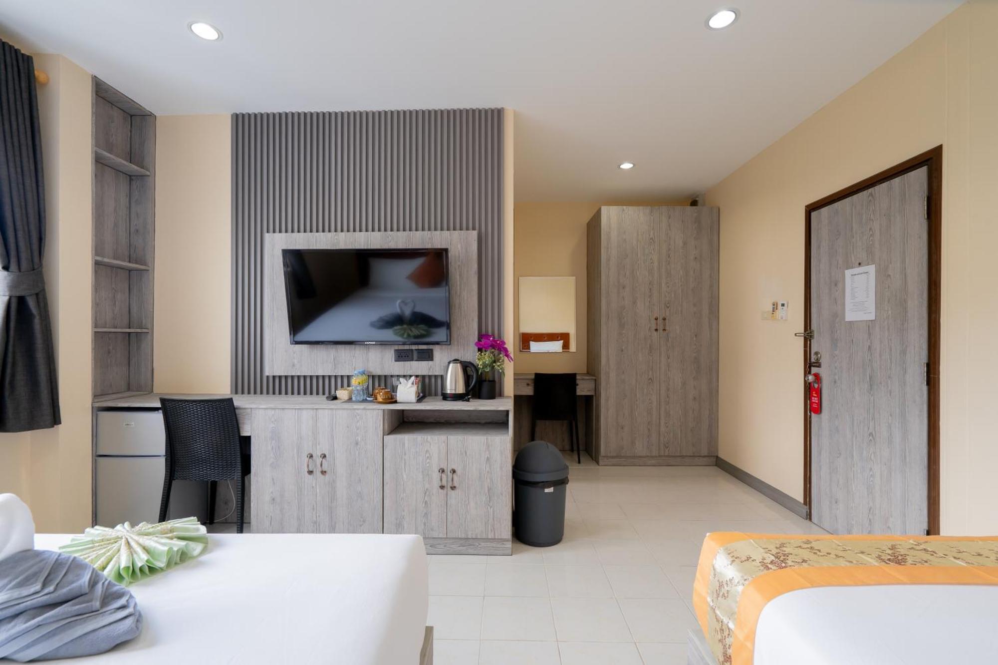 Three-Bedroom Suite,1666058935:JPEG