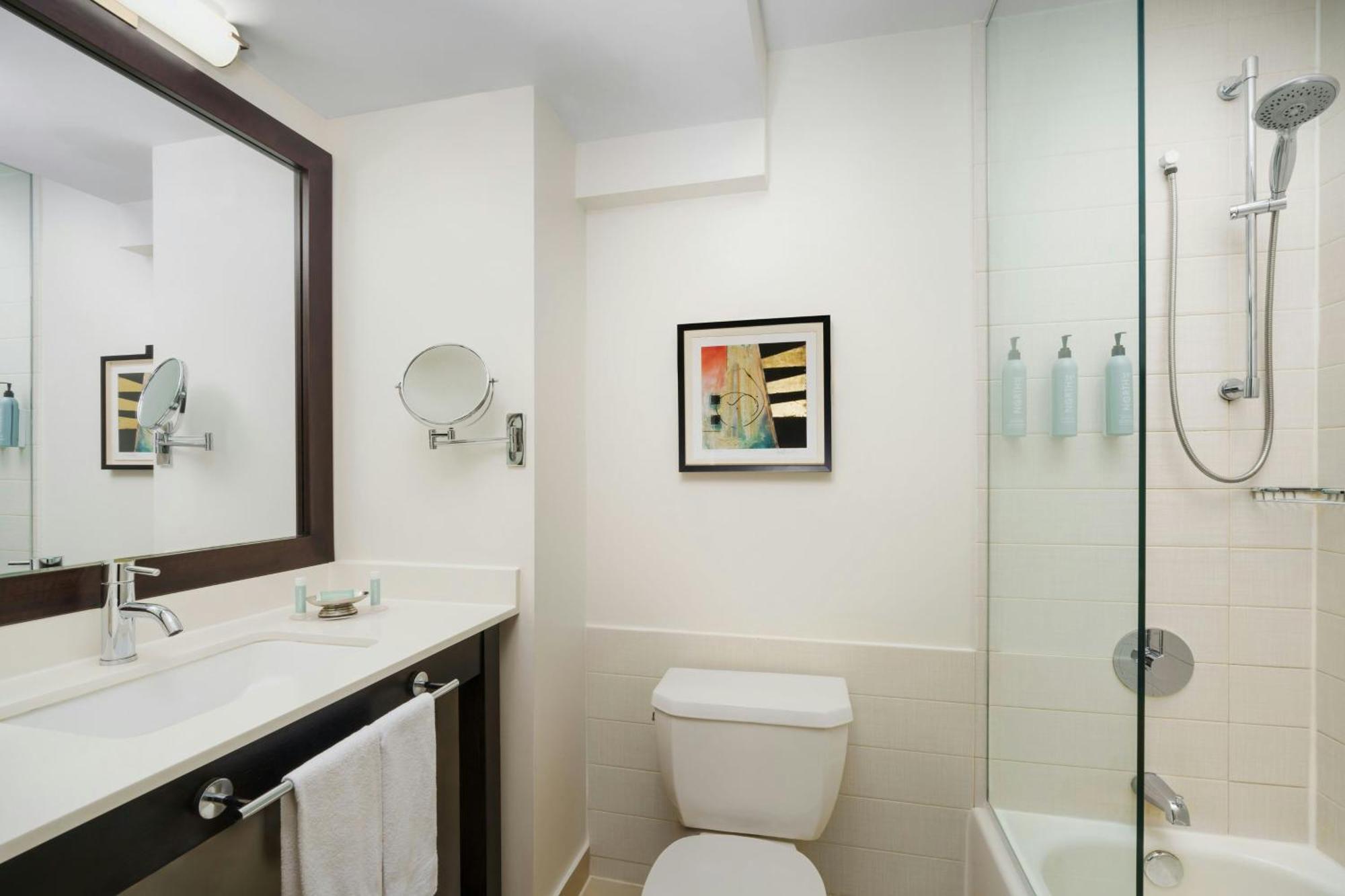 King Room,1698906377:JPEG