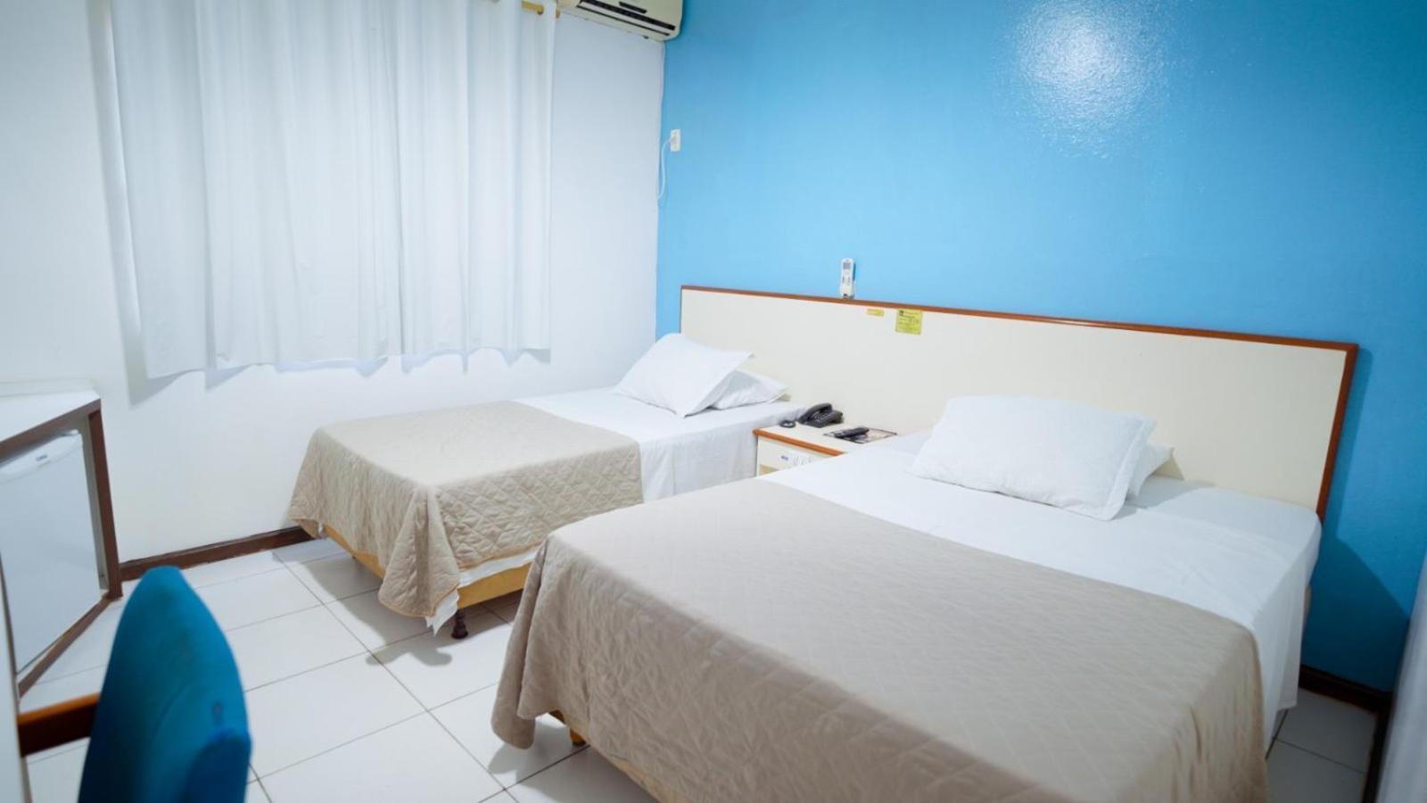 Quarto Duplo