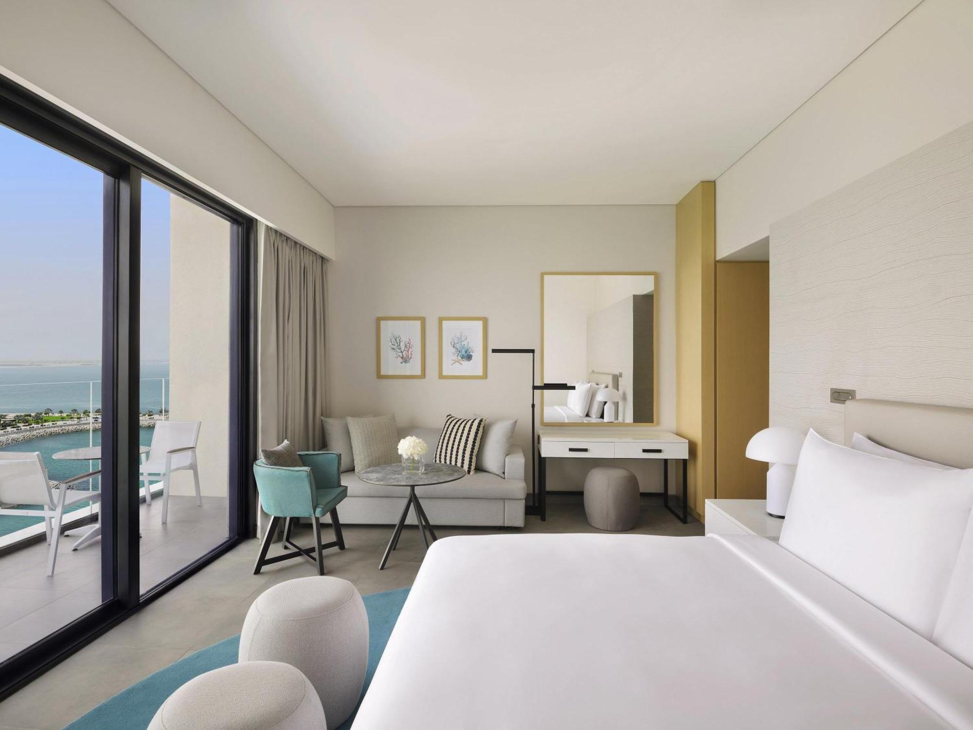 Deluxe Island Zimmer mit Kingsize-Bett und Meerblick