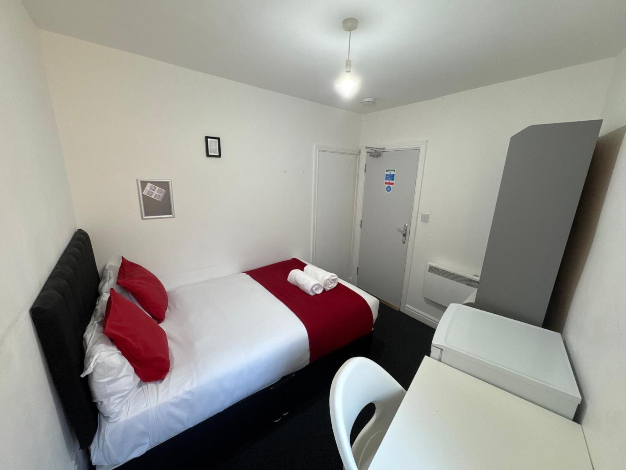 Budget Twin Room,1740391162:JPEG