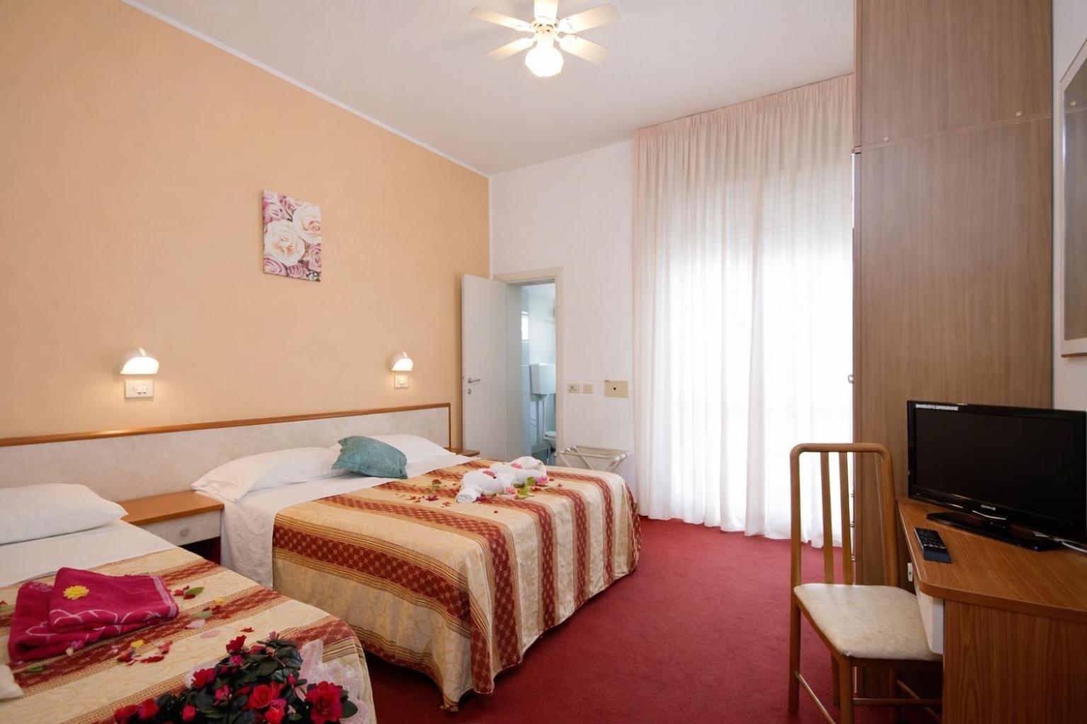 Dreibettzimmer