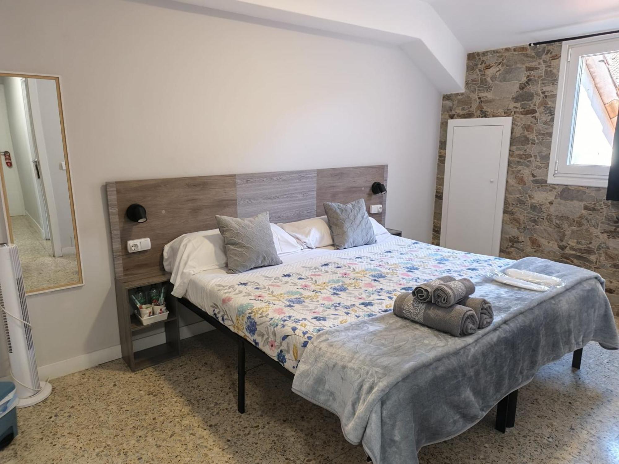 Standard Doppelzimmer mit Gemeinschaftsbad