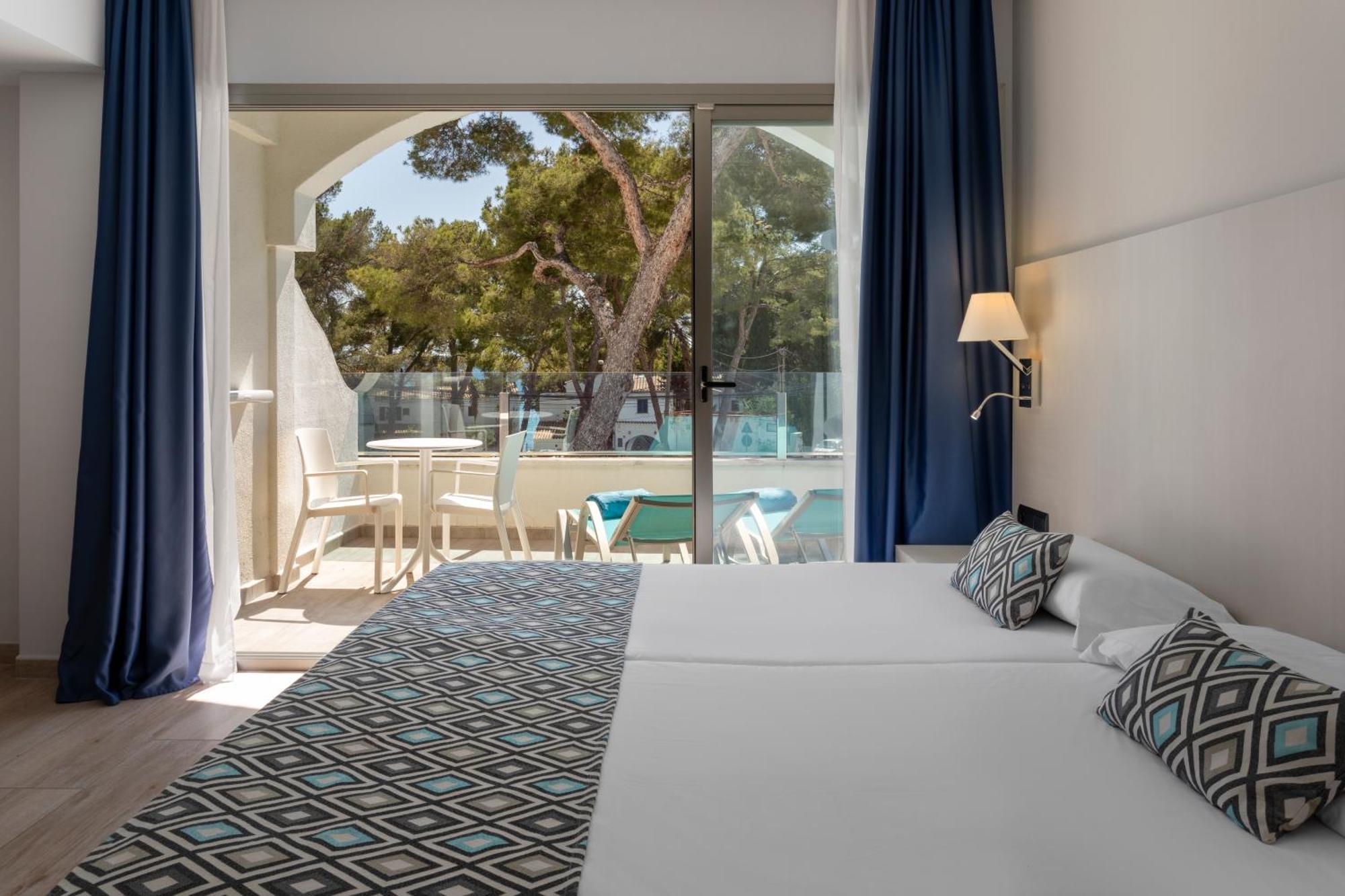 Deluxe Room Sea View