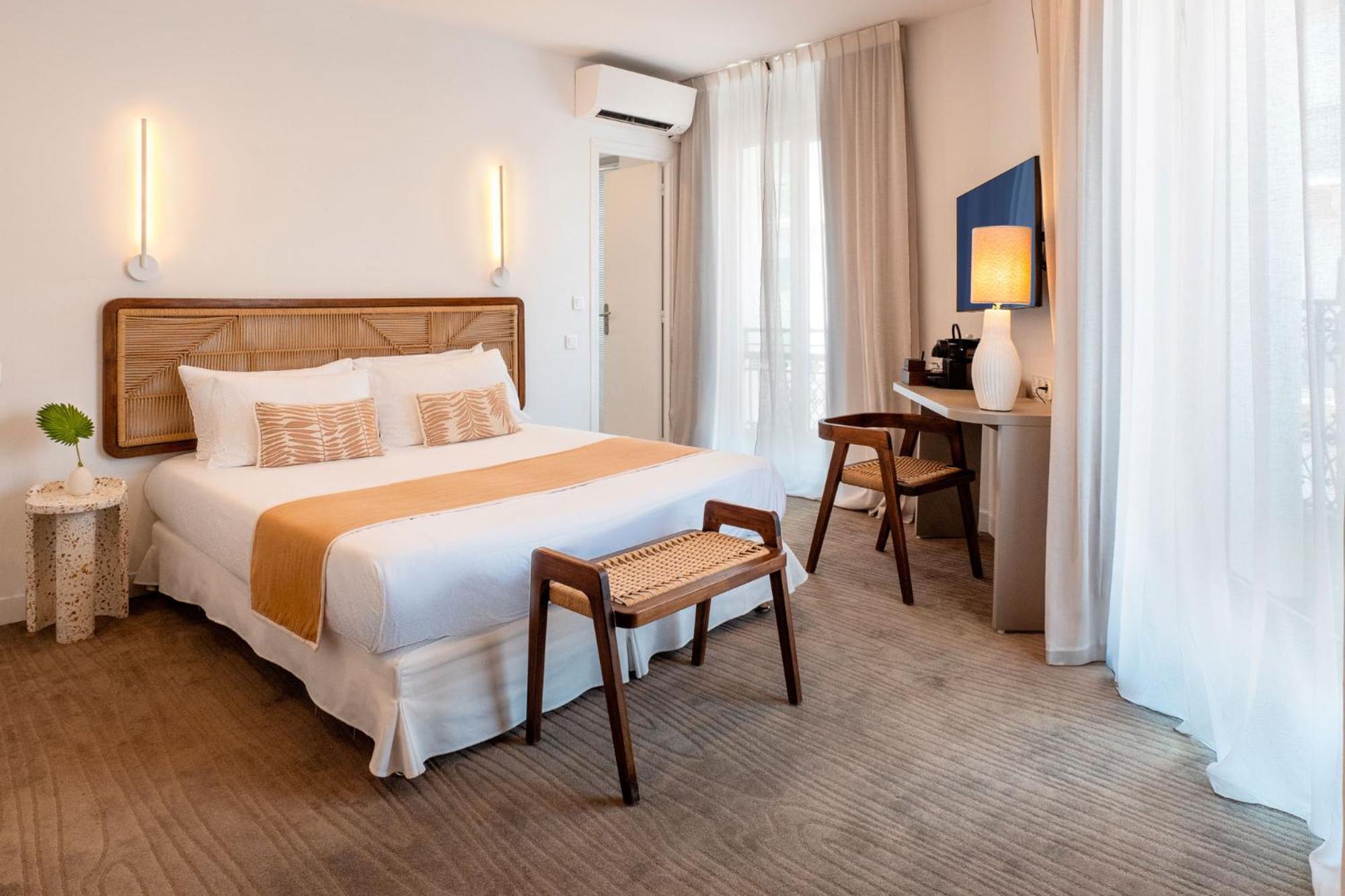 Triple Room with Balcony