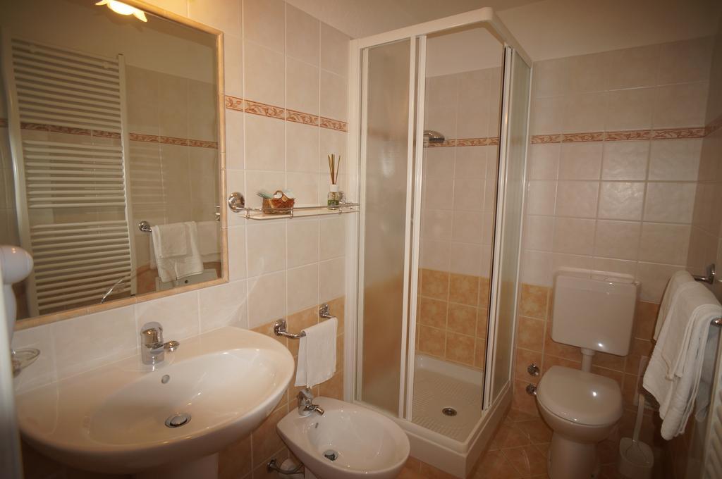 Triple Room,227909987:JPEG