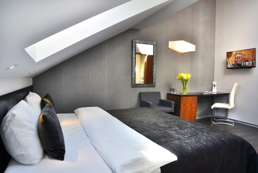 Habitación Doble Deluxe con cama supletoria