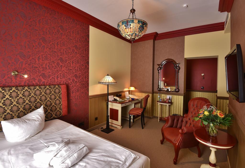 Comfort Double or Twin Room